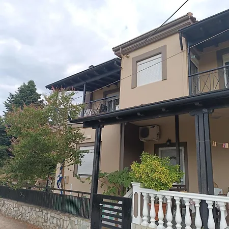 La Casa Di Panormita Gomfoi